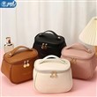 کیف آرایش زنانه